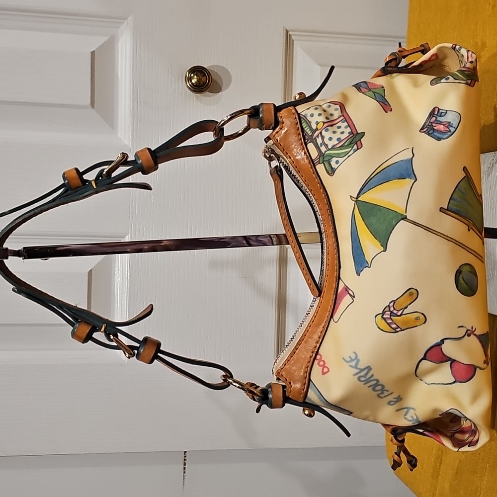 Dooney & Bourke Miami Beach Mini East West Slouch Shoulder Bag Rare EUC - Picture 2 of 15